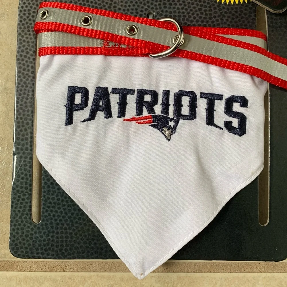 LMT: NFL Patriots Pet Bundle of 2